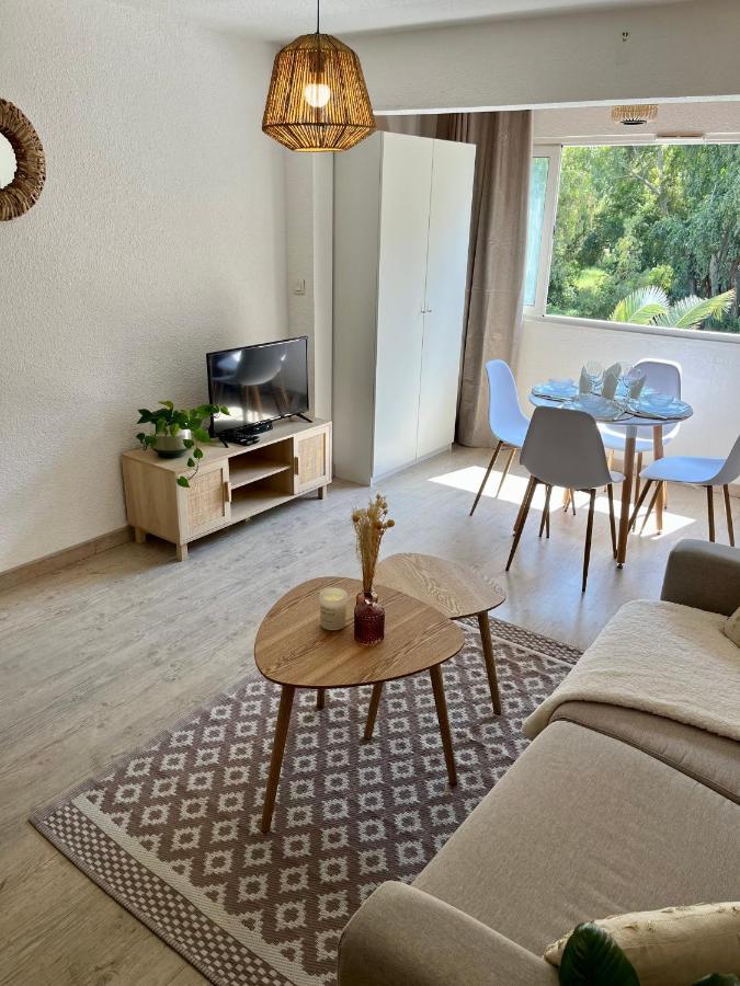 Joli Studio A 2 Minutes A Pied De La Plage Calvi (Corsica) Exterior photo